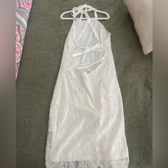 Lulus white halter dress - Picture 2 of 2